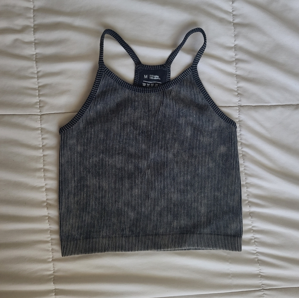 Ribbed Tank